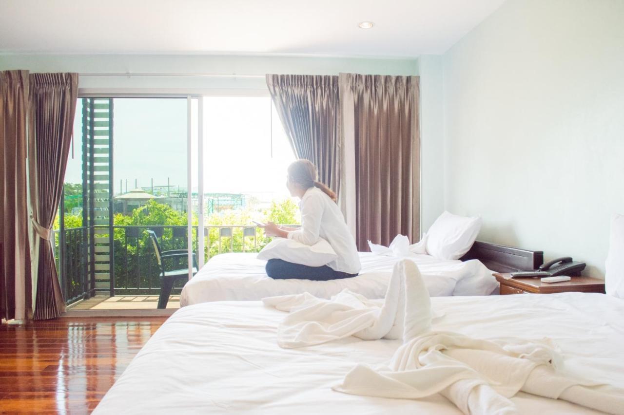 Menam Resort Nakhon Pathom Bagian luar foto