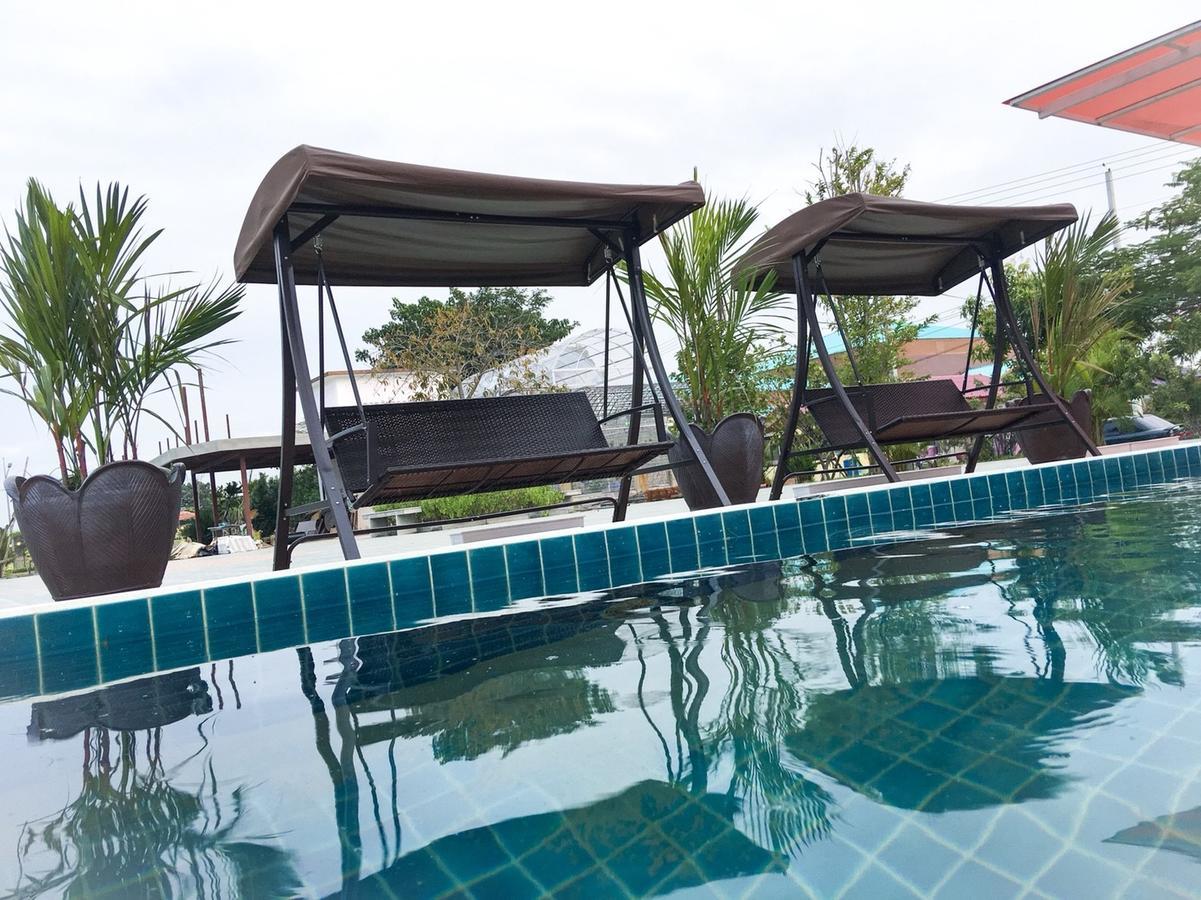 Menam Resort Nakhon Pathom Bagian luar foto
