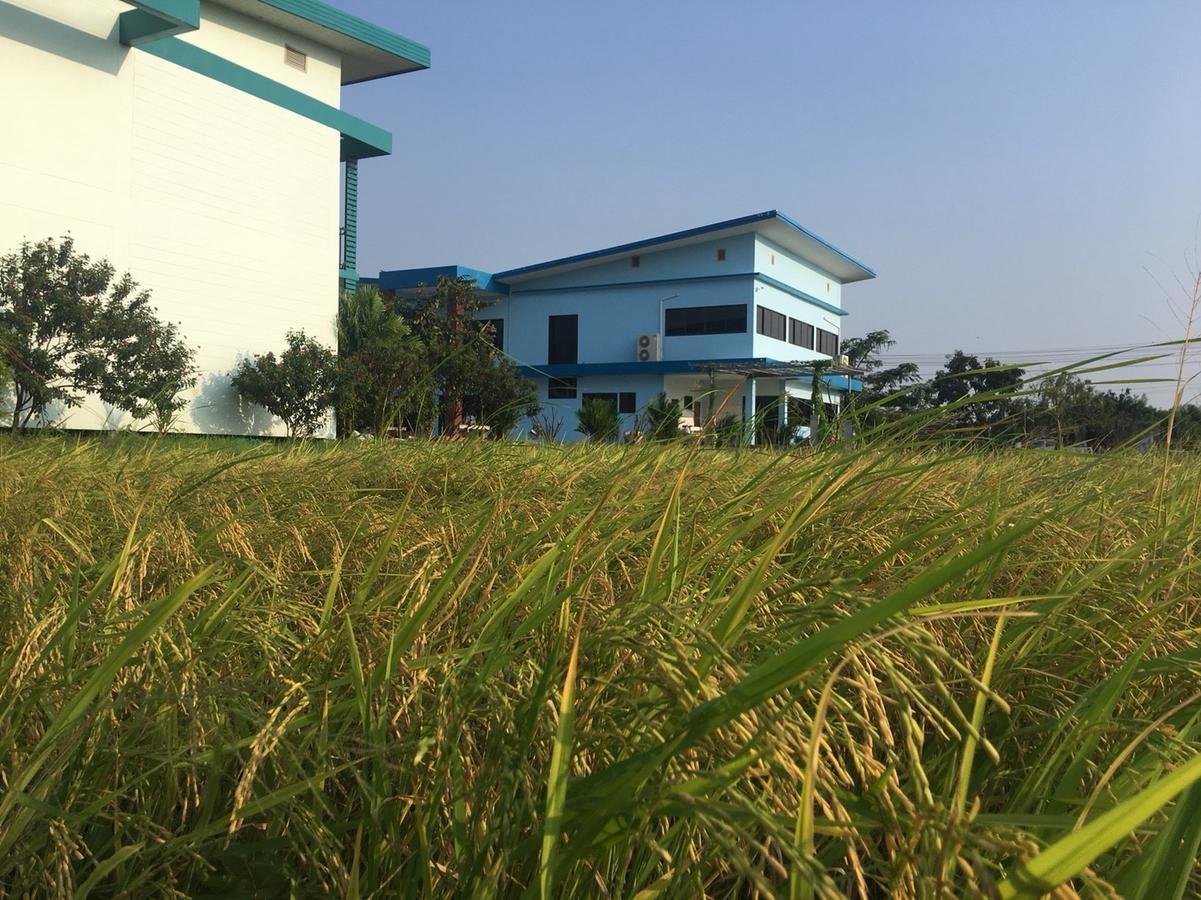 Menam Resort Nakhon Pathom Bagian luar foto